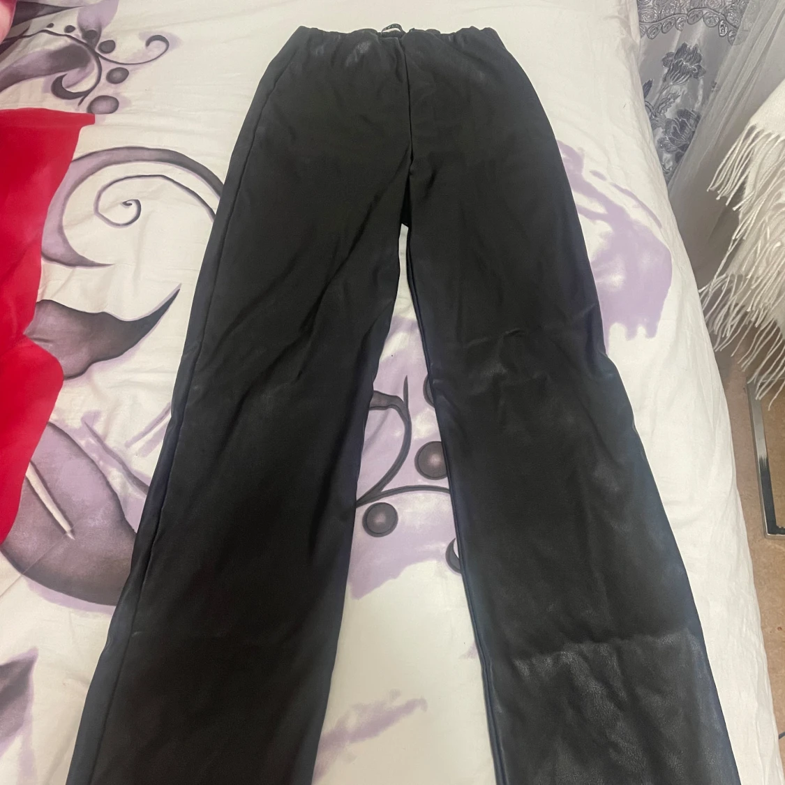 Svarta läder byxor  - 1