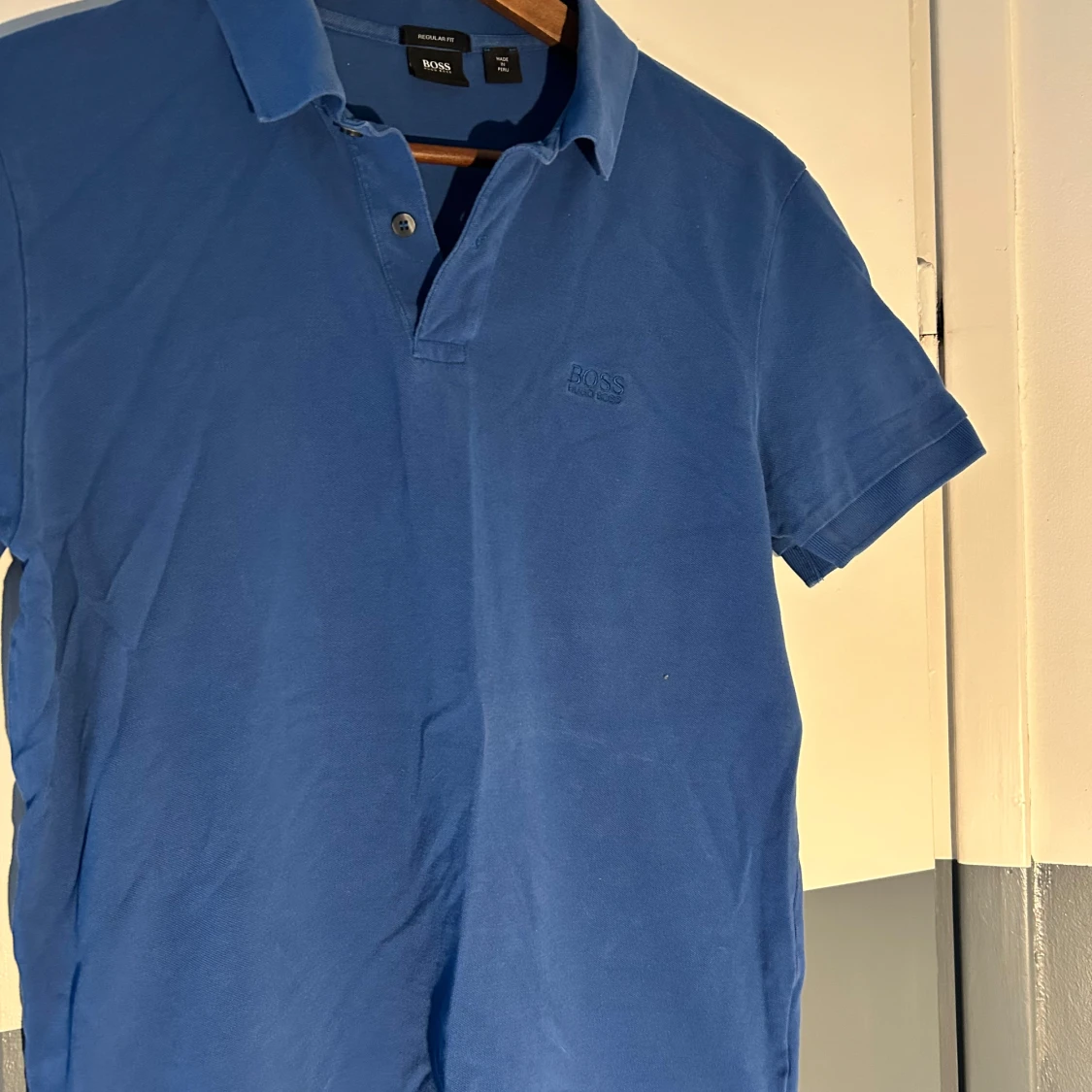 Blå pikétröja från Hugo Boss