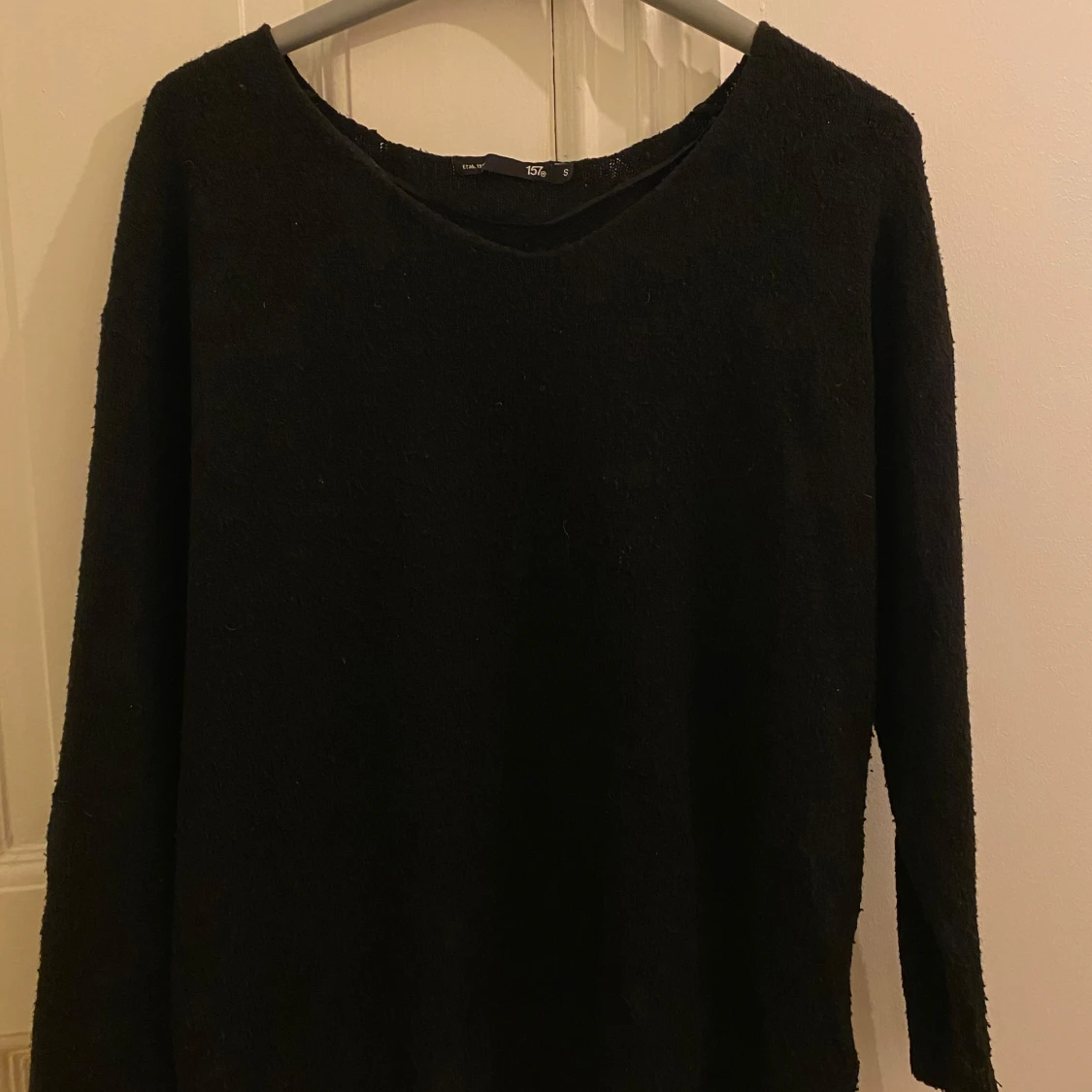 Svart tröja från 157