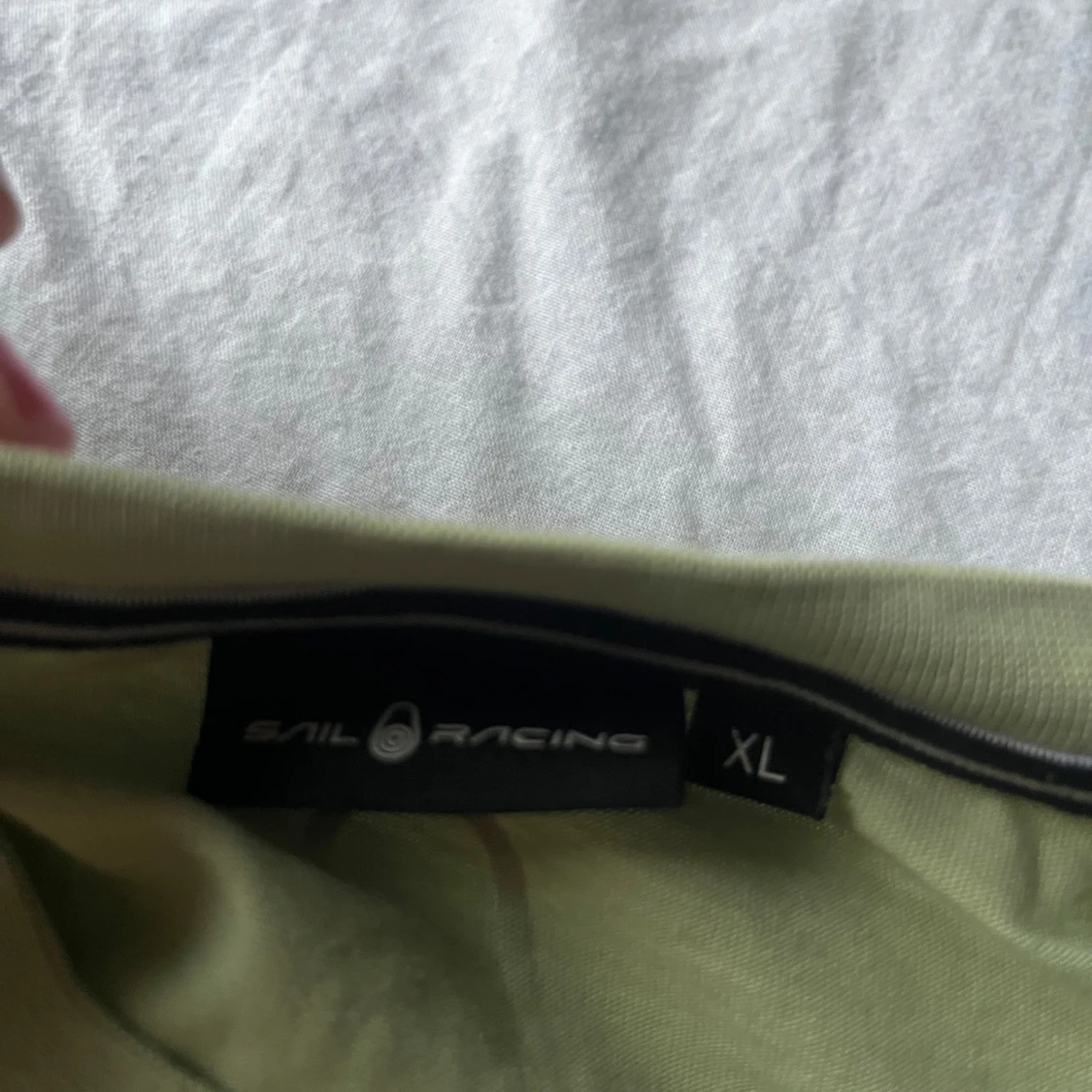 Olivgrön t-shirt från Sail Racing - 91