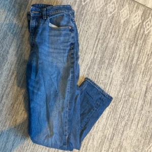 Blå jeans från Vailent - Blå fräscha valent jeans