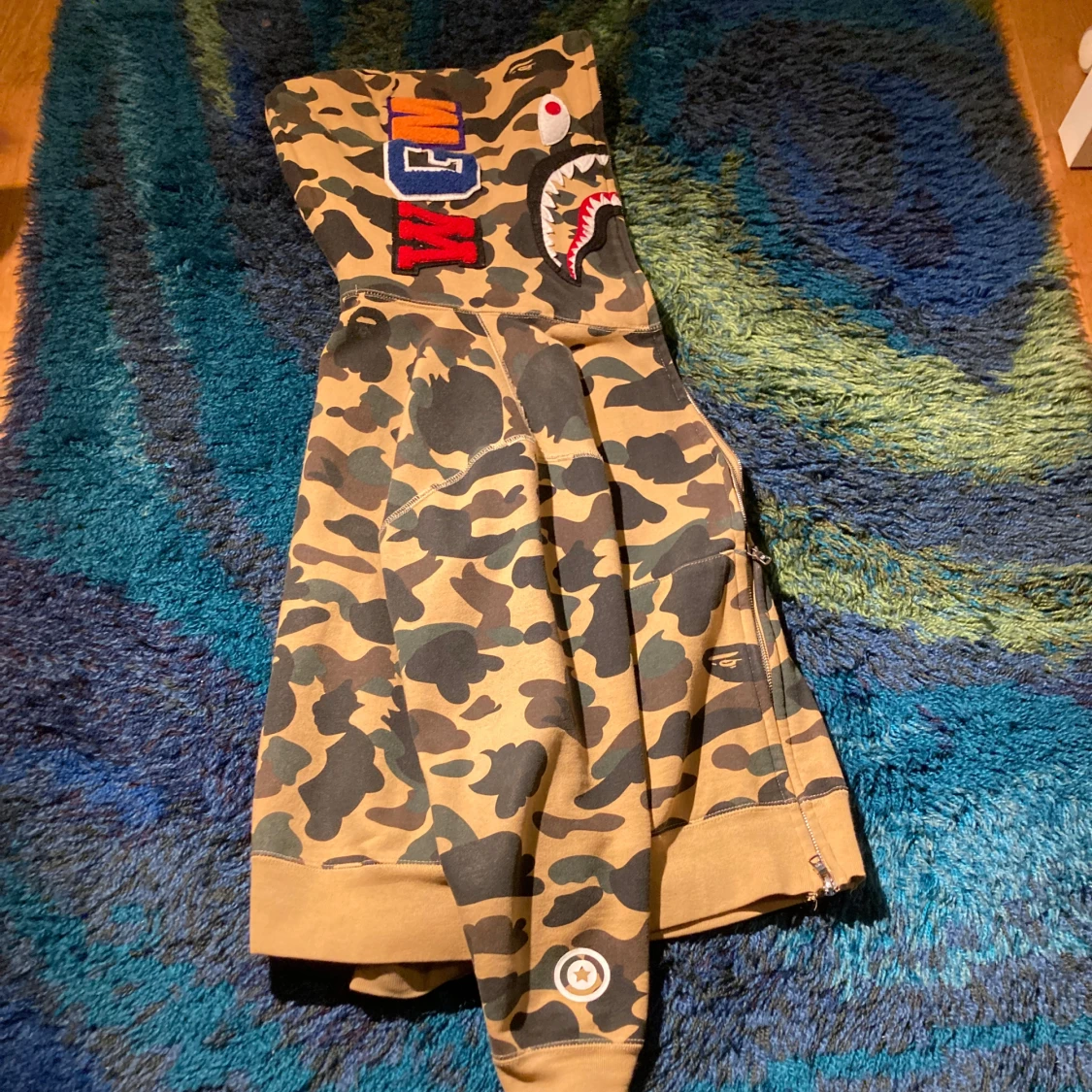 Bape  - 90