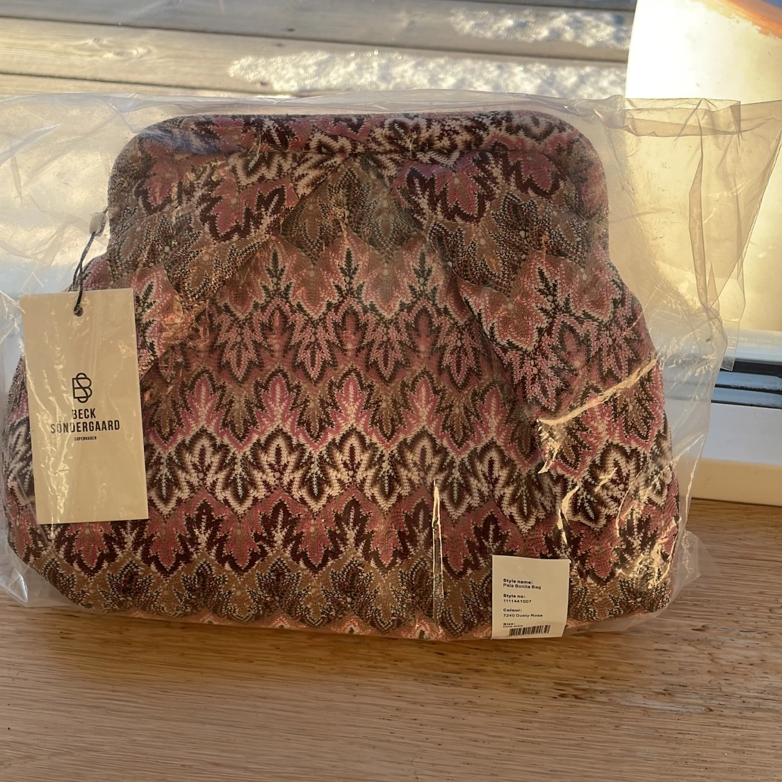 Mönstrad väska från beck söndergaard