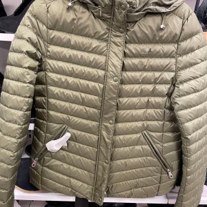 Gent jacka nyskick - Fin gant jacka i nyskick, pris kan diskuteras vid snabb affär: 