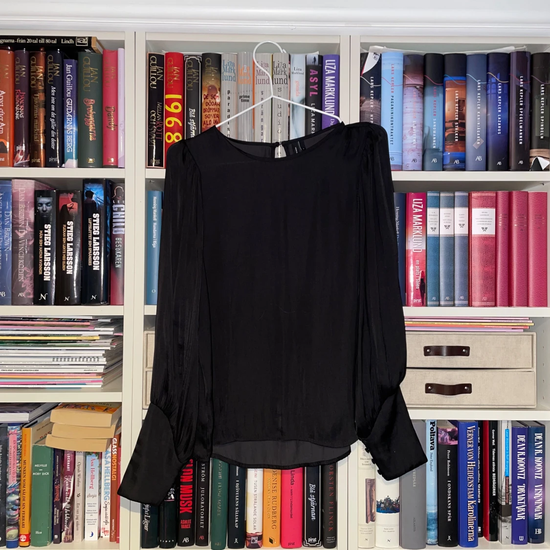 Svart blus från Vero Moda - 92