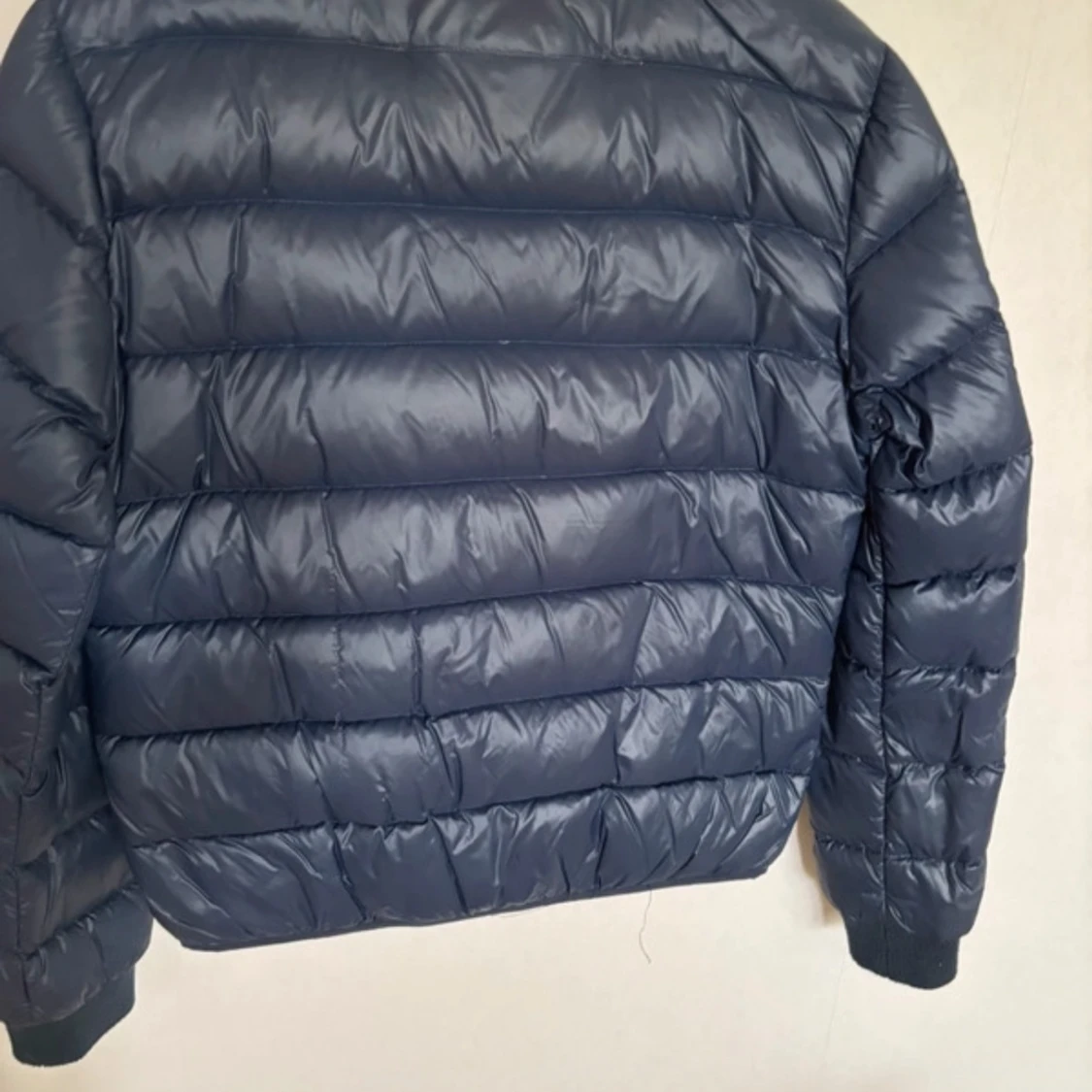 Svart dunjacka från Svea - 90