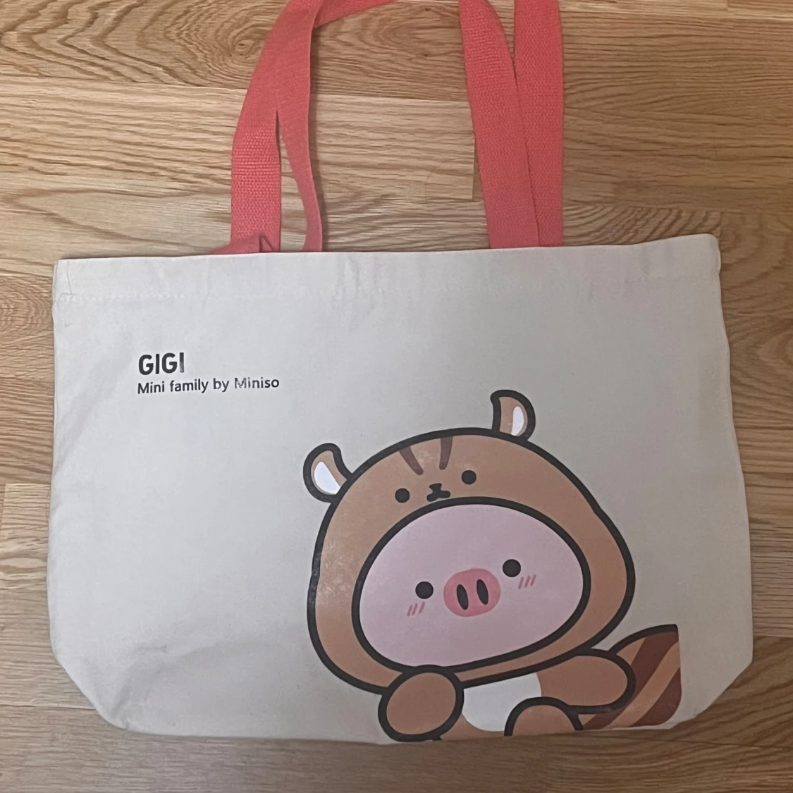 Söt shoppingväska från Miniso