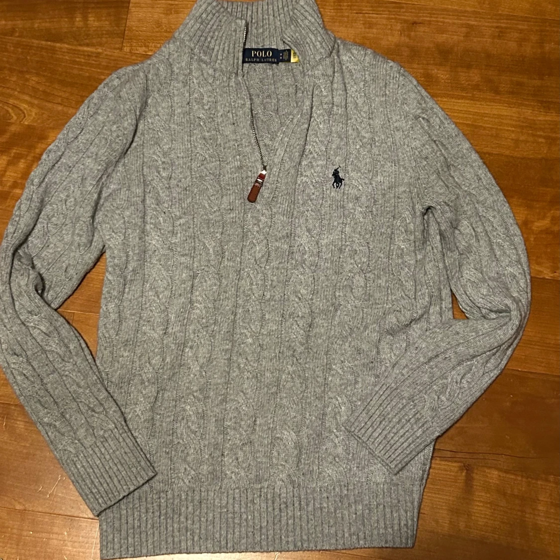 Grå stickad tröja från Polo Ralph Lauren