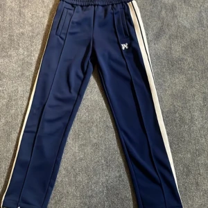 Palm Angels🌴🪽 - Fräscha Palm angels byxor💯 Tar emot Byten, Hör av dig gärna vid frågor👍🏻