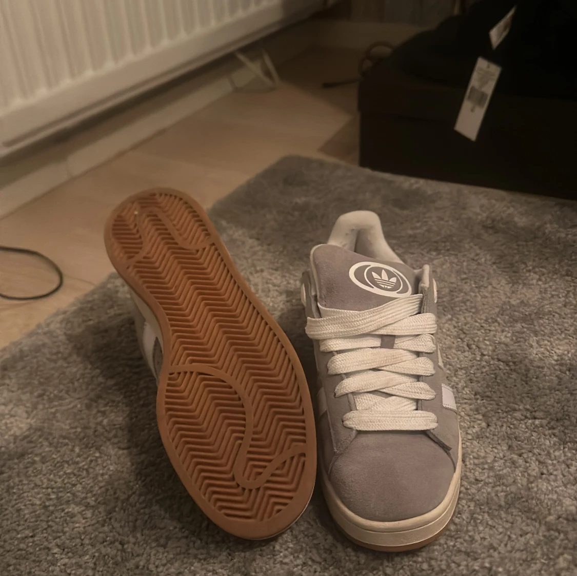 Grå sneakers från Adidas - 3