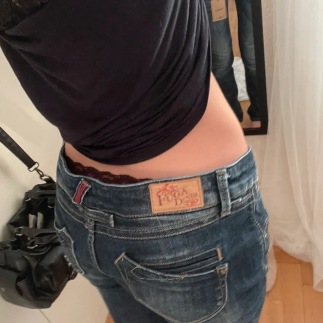 Snygga lågmidjade jeans - 90