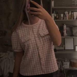 fin tröja  - Säljes då jag fick hem fel storlek. Nyköpt aldrig använd  