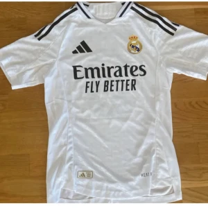 Real Madrid tröja  - Ny tröja   
