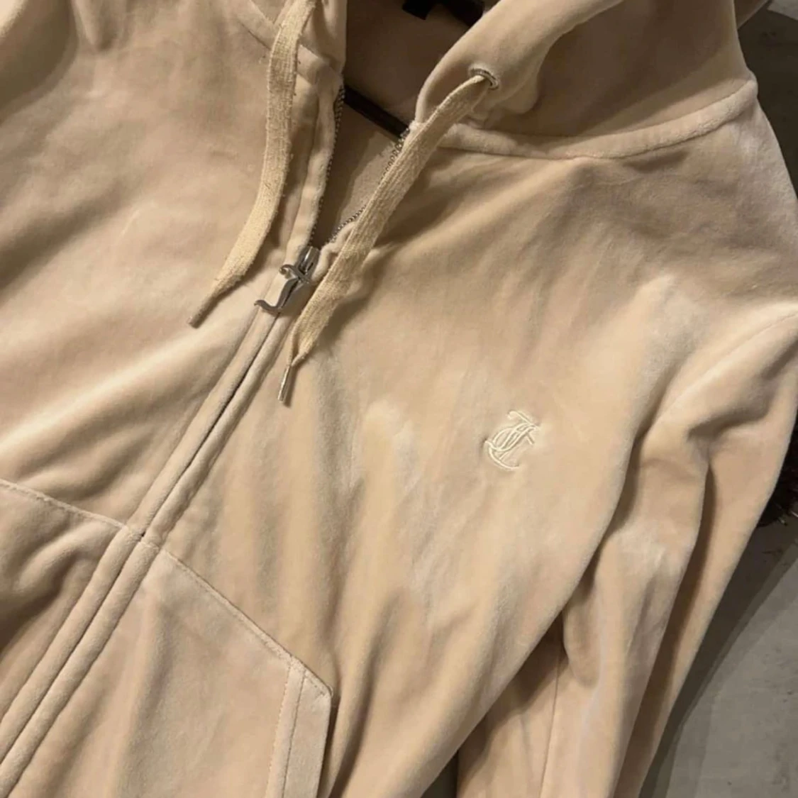 Juicey cotour, zip Hoodie , st M , Fint skick  - 91