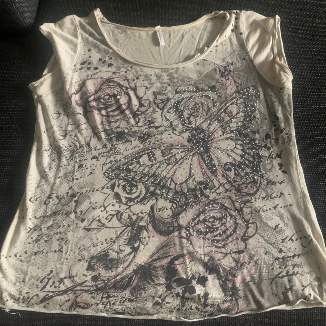 Topp med rhinestones o grejjer - 90