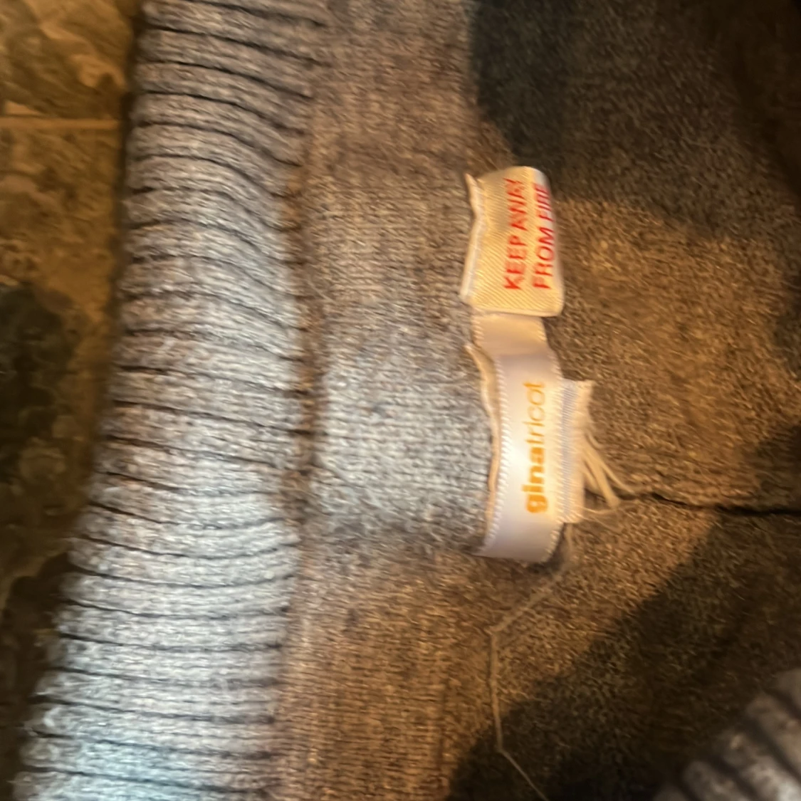 Low waist mjukisbyxor från Gina - 92