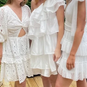 Klänning by malina - Jättefin unik klänning från by malina, endast använd 1 gång. Perfekt till studenten 💕💕