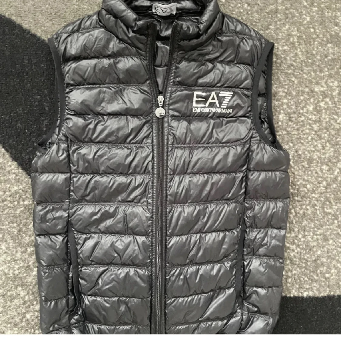 Svart Armani väst  - 1
