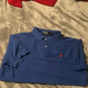 Ralph Laurent piké - Fin Ralph Laurent pike i blå färg, bra skick bra pris🔥