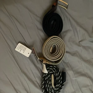 Grish bälten - Säljer 3 par bälten en är köpt på dressman och de andra ör från en italiensk marknad 