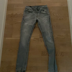 Dondup - Feta dondup jeans i storlek 31