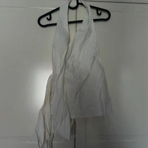 Vit Zara blus - Skick: väldigt bra