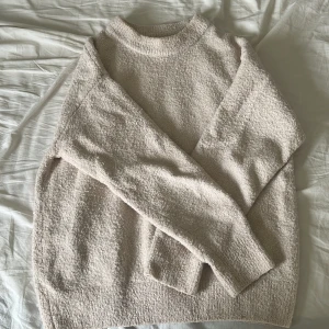 Stickad tröja - Superfin ljusrosa stickad tröja 