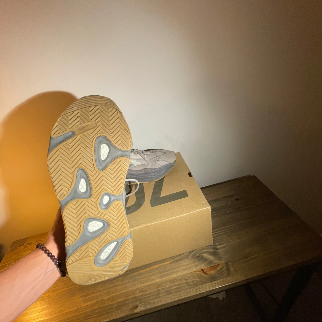 Yeezy Boost 700 V2 - 92