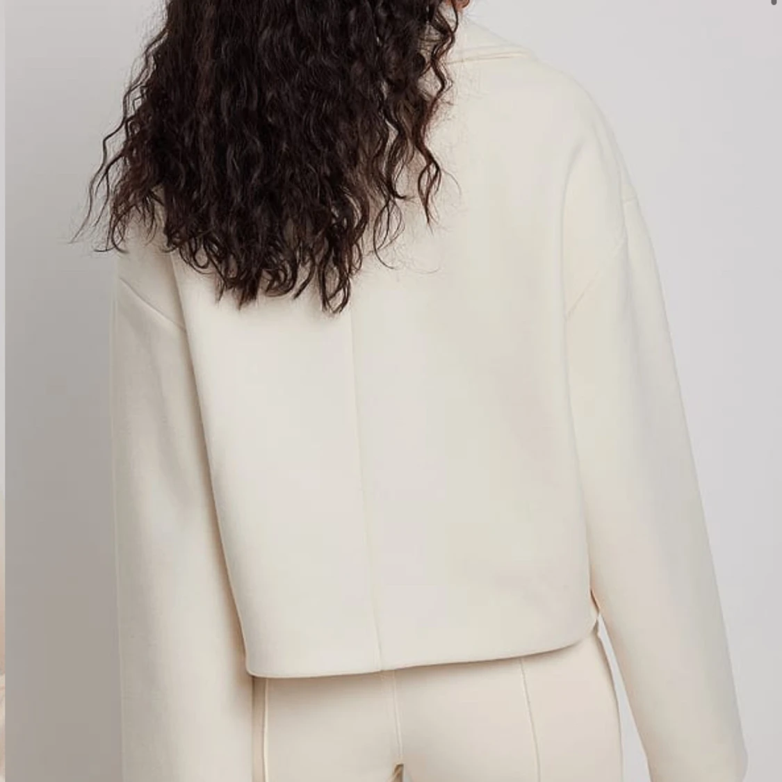 Vit kappa från NA-KD - 92