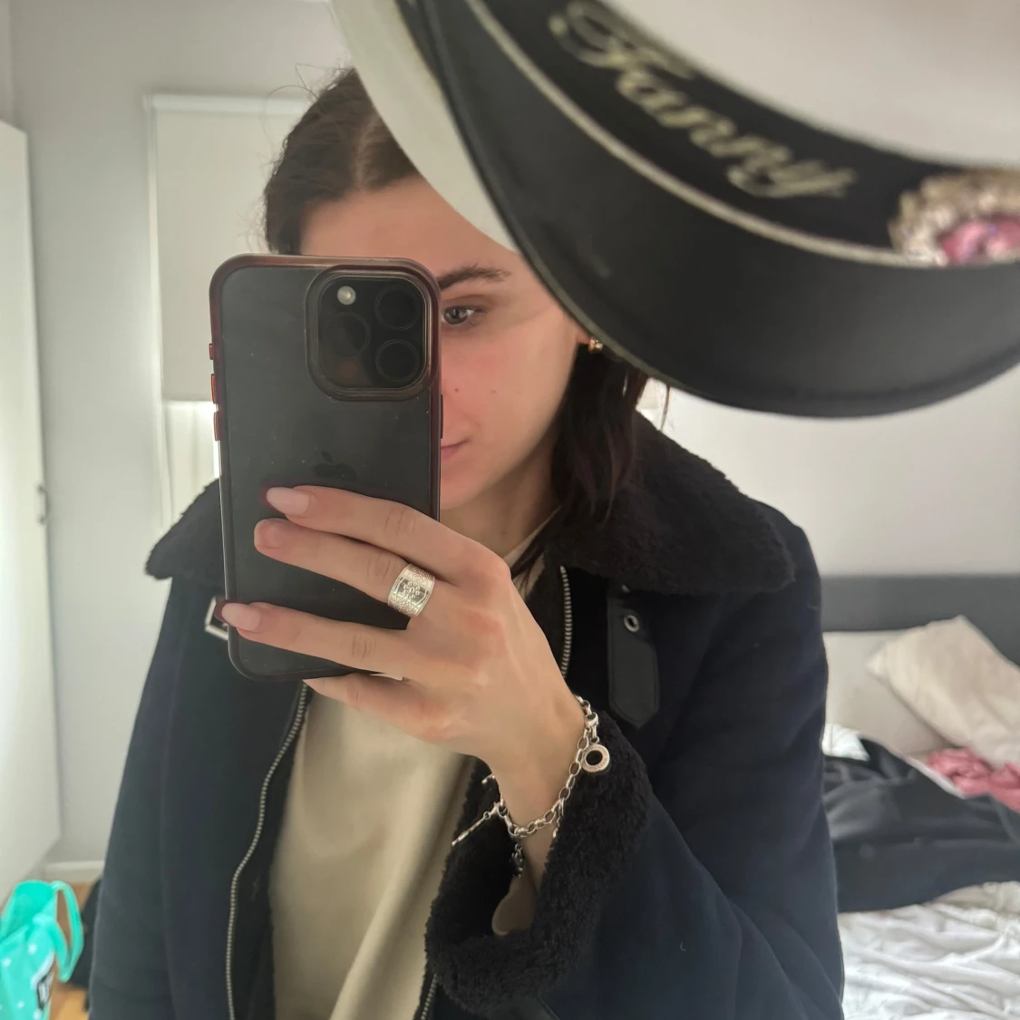 Svart jacka med teddyfoder från Primark - 90