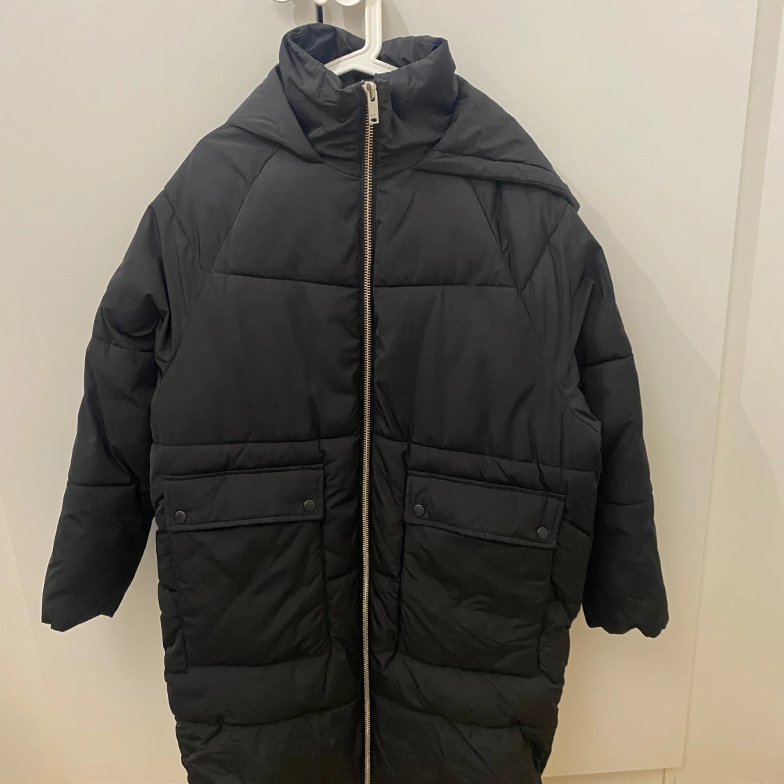 Svart pufferjacka från ONLY