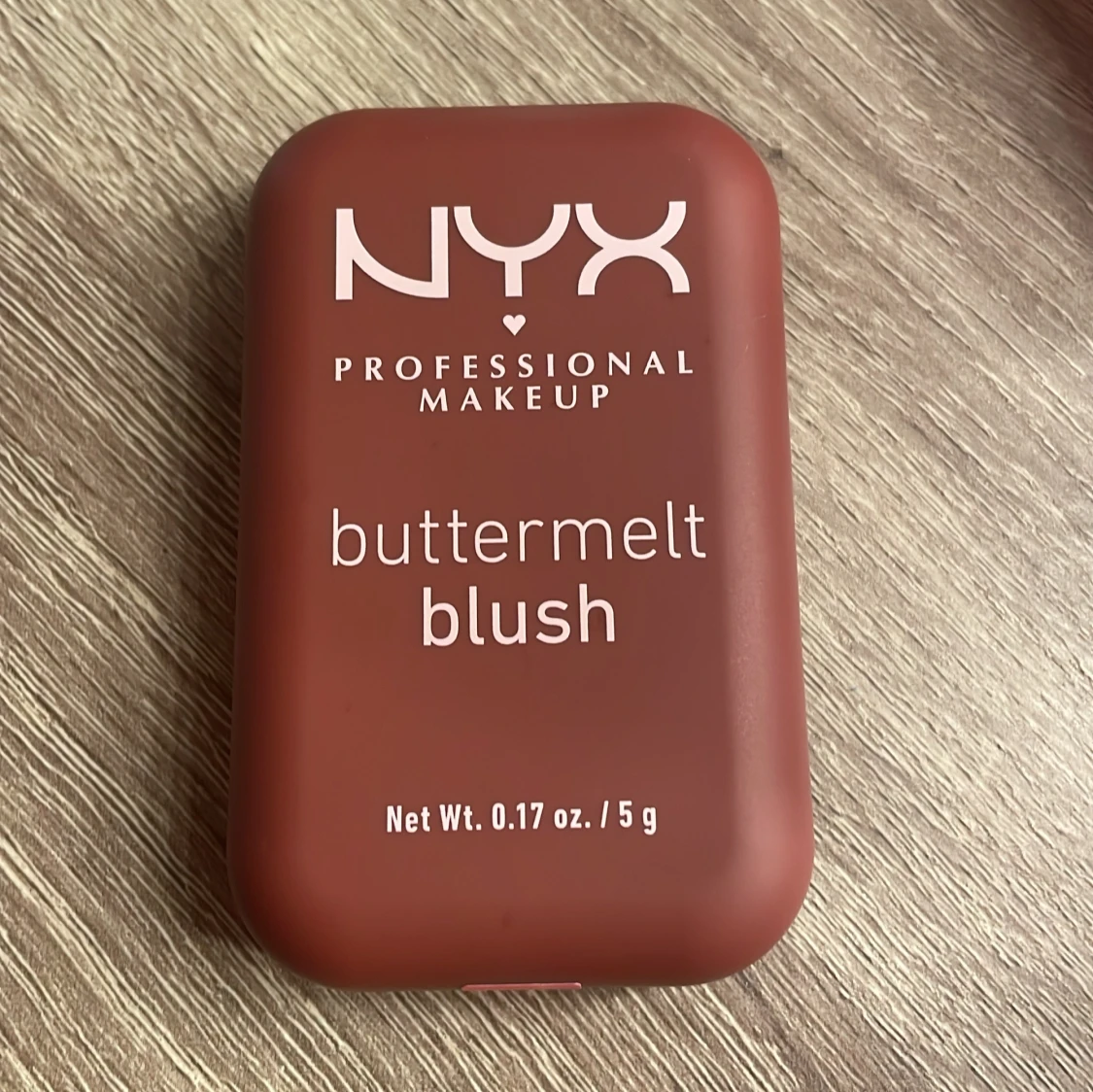 Buttermelt Blush från NYX Professional Makeup