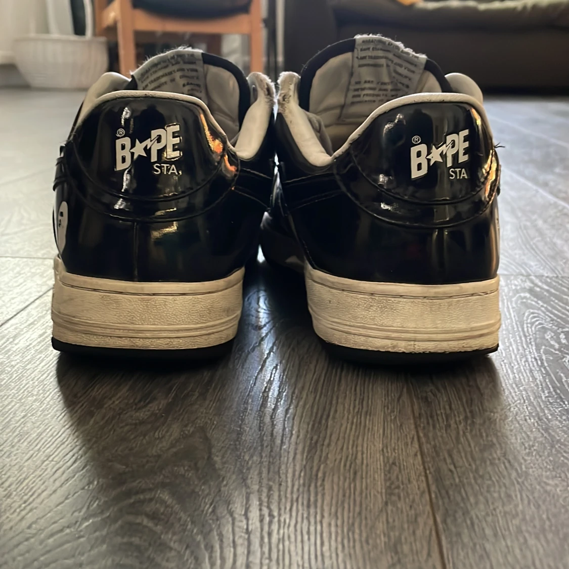 Svarta och vita sneakers  - 3