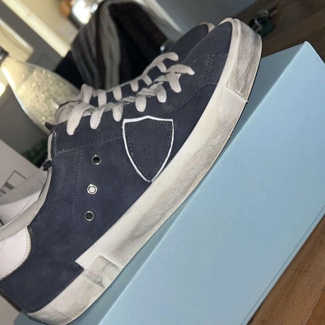 Blå sneakers från Philippe Model - 4