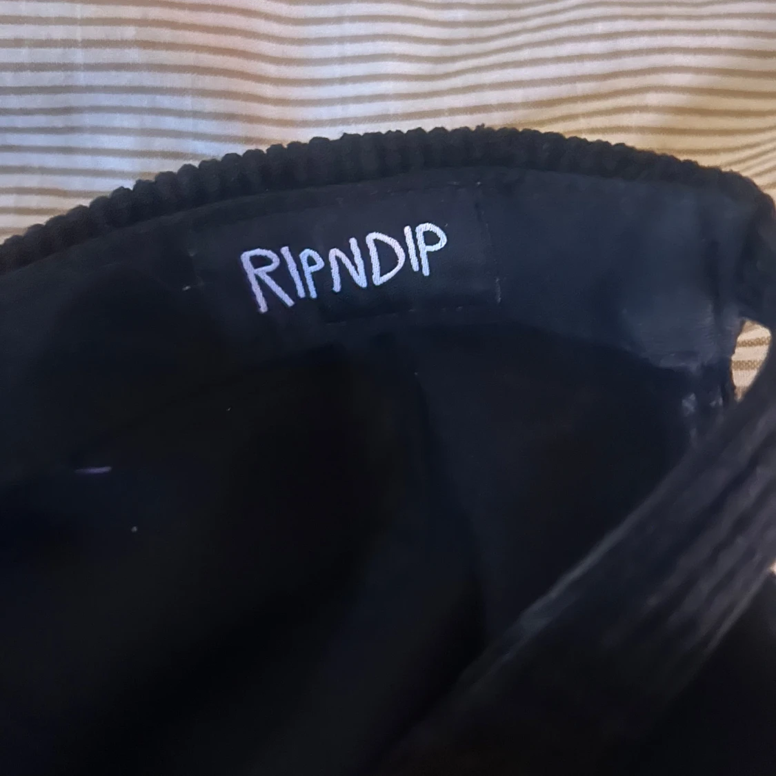 Svart manchesterkeps från Ripndip - 2