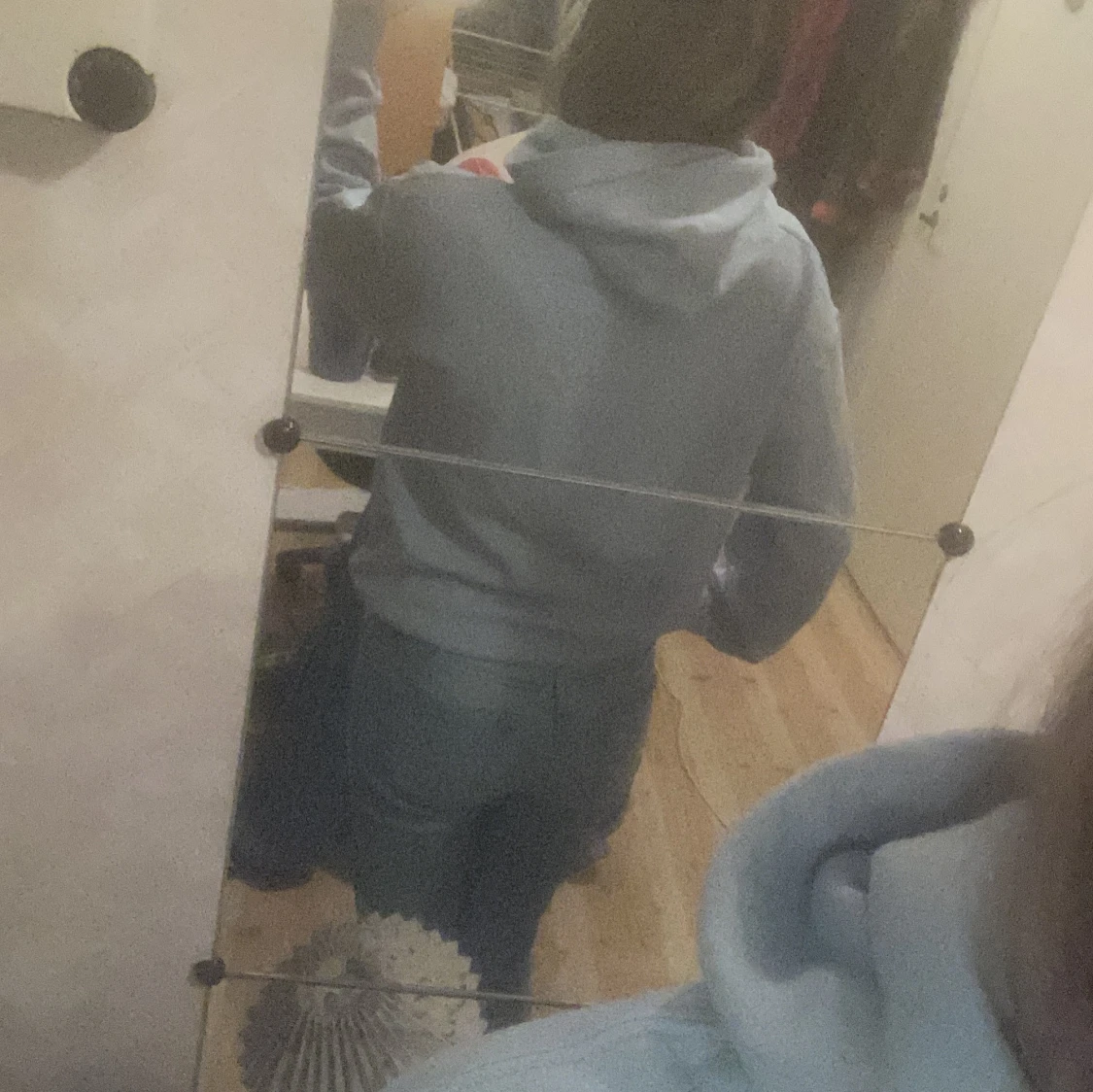 Ljusblå hoodie från Gildan - 2