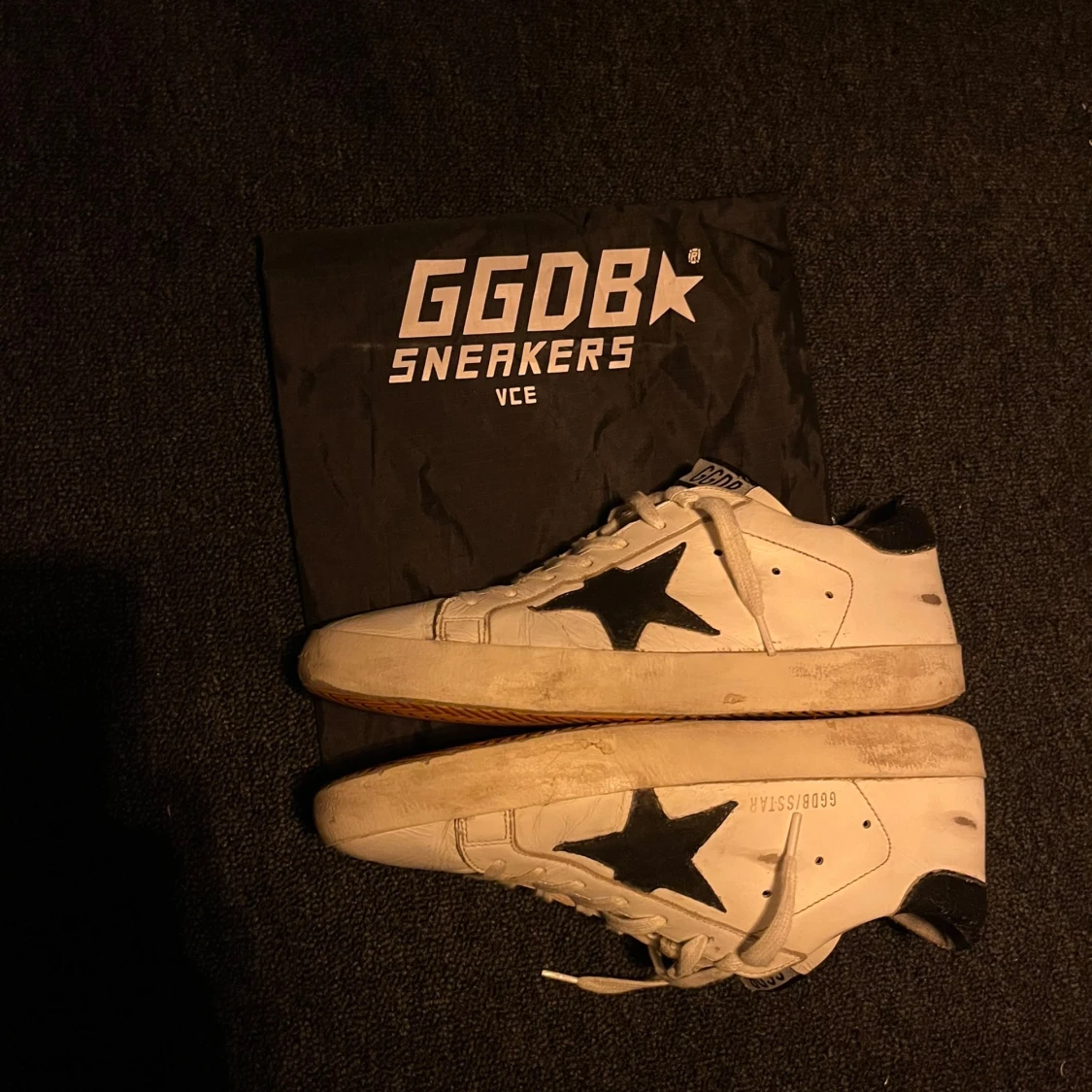 Golden Goose 