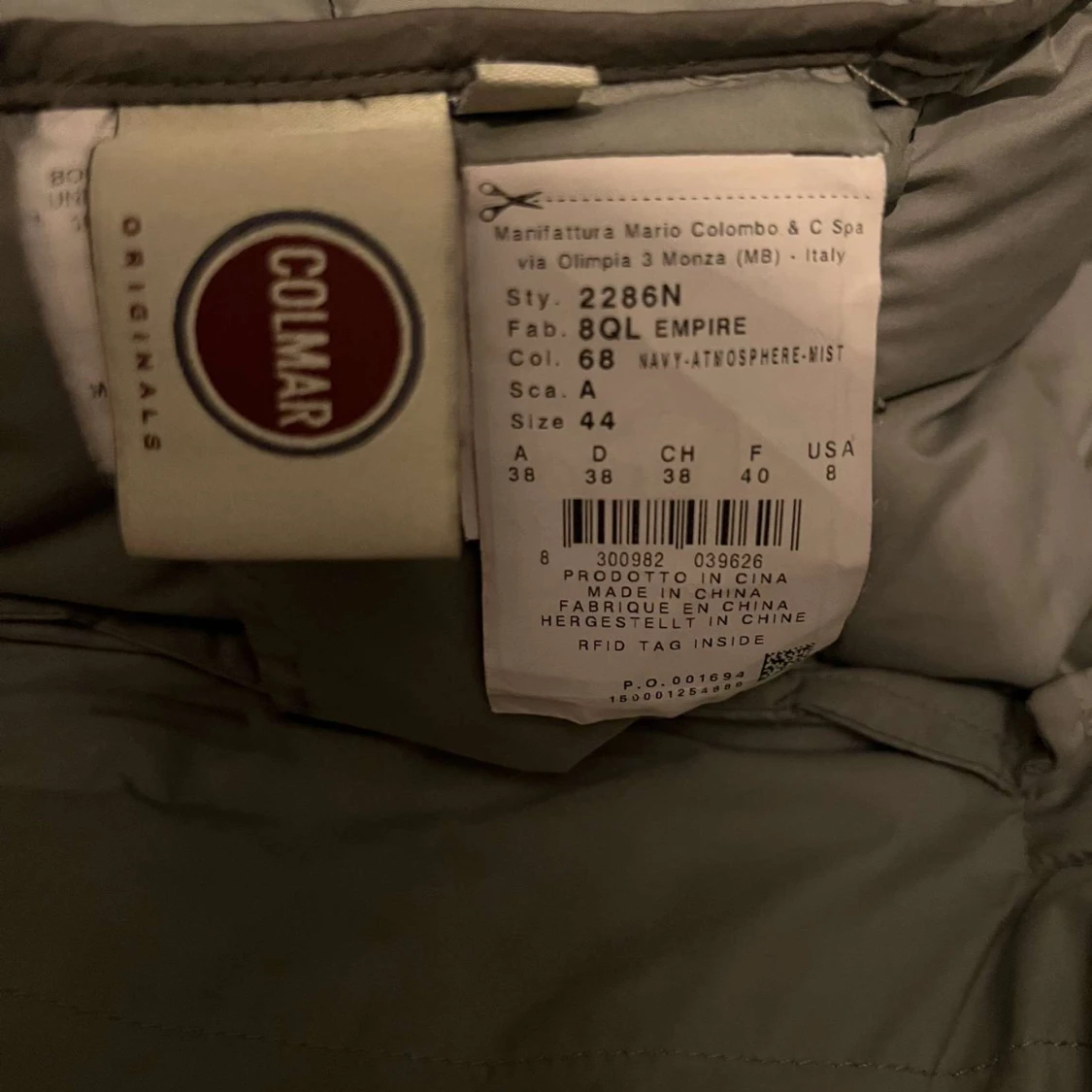 Svart dunjacka från Colmar - 93