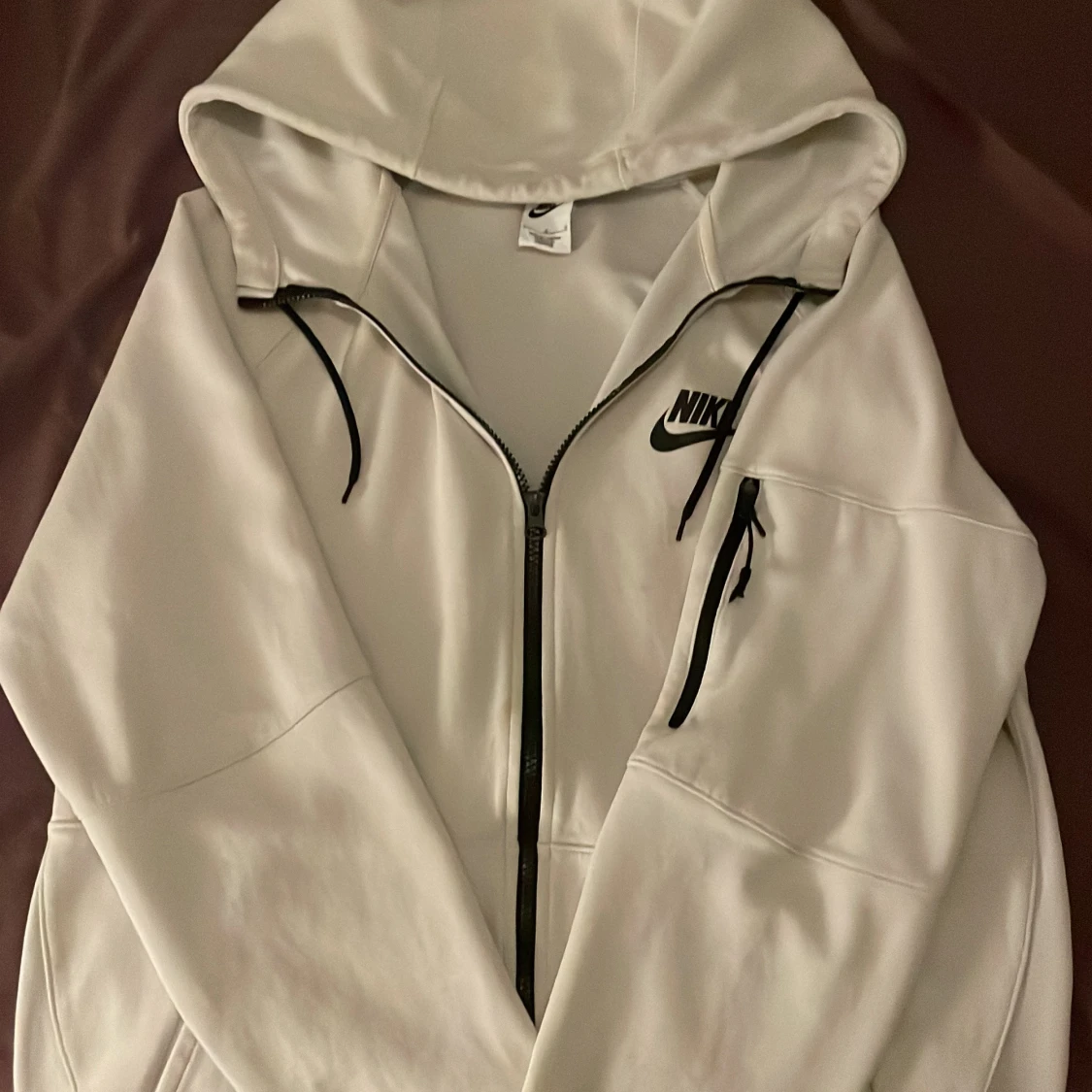 Vit hoodie från Nike - 90