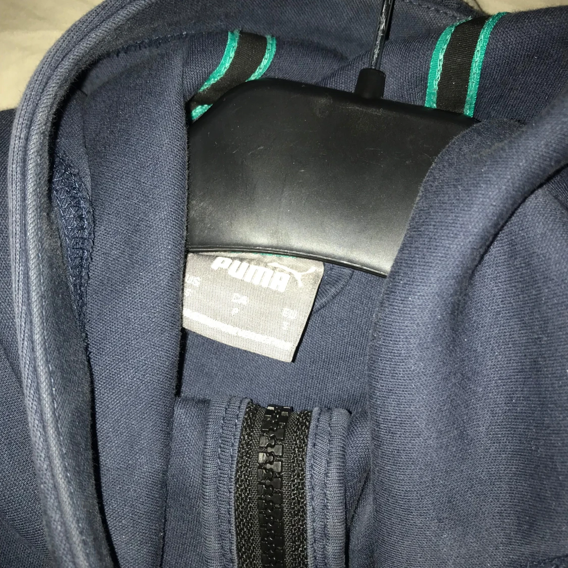 Mörkblå jacka från Puma - 90