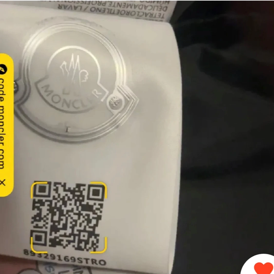 Svart dunjacka från Moncler - 90