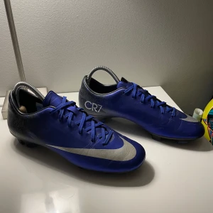 Nike Mercurial - Nike Mercurial Vapor X. Sällsynta fotbollsskor. Var inte rädd att höra av dig för frågor!