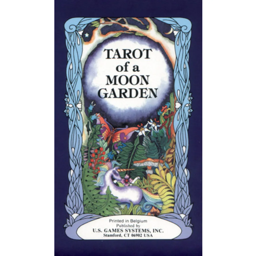 Tarot of a Moon Garden delivers its arcane secrets on the wings of dragonflies, butterflies, angels, and fairies. Unicorns and dolphins bring insightful messages from far-way lands. This luminous deck weaves together traditional tarot symbolism, elemental magic, and the reflective phases of the moon. Tarot of the Moon Garden follows the traditional four suits of tarot with dragonflies forming the hilt of the suit of swords. Dragons indicate areas for transformation and warn of temptation. Let the lunar energy of the Moon Garden inspire you as you explore the places your imagination with lead you. Booklet by Laura E. Clarkson includes upright and reversed meanings. Paintings by fantasy artist Karen Marie Sweikhardt.. Böcker.