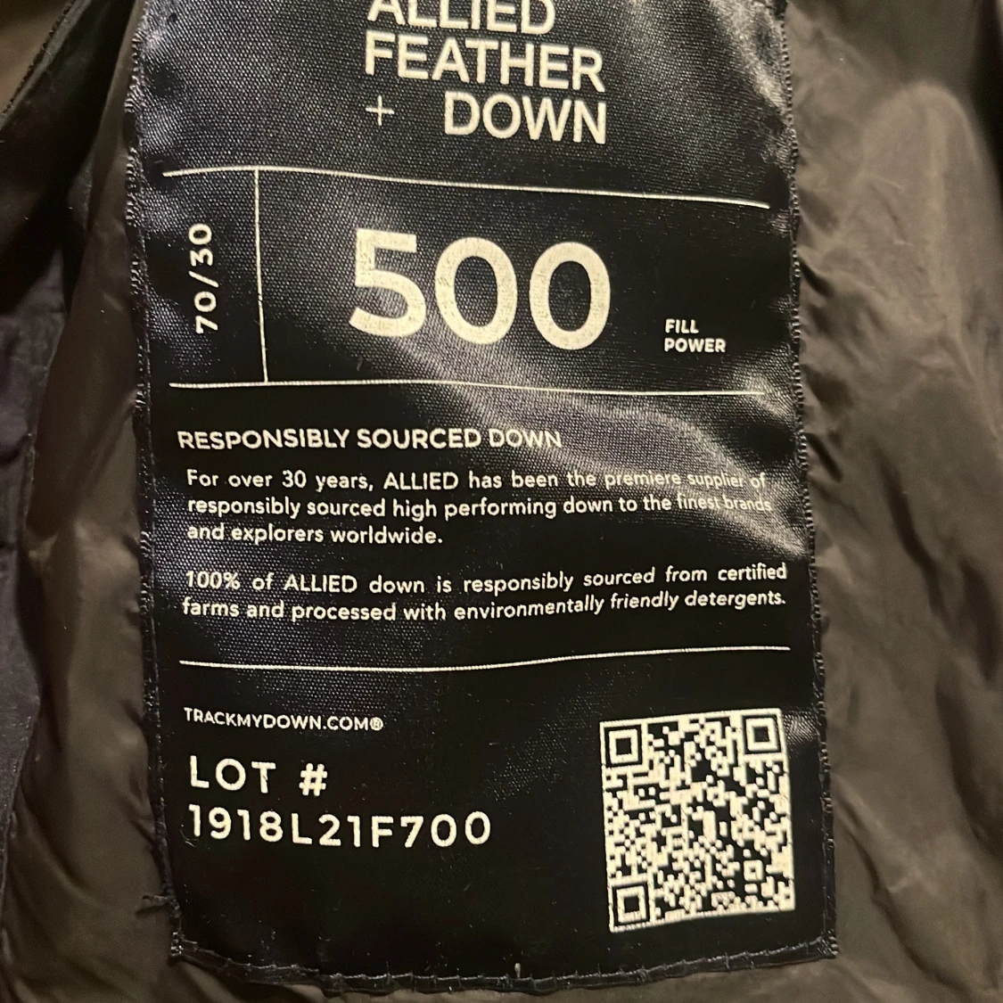 Svart dunjacka från Sail Racing - 90