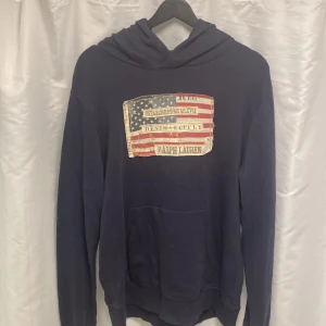  Ralph Lauren hoodie - Snygg denim & supply Ralph Lauren hoodie i bra skick