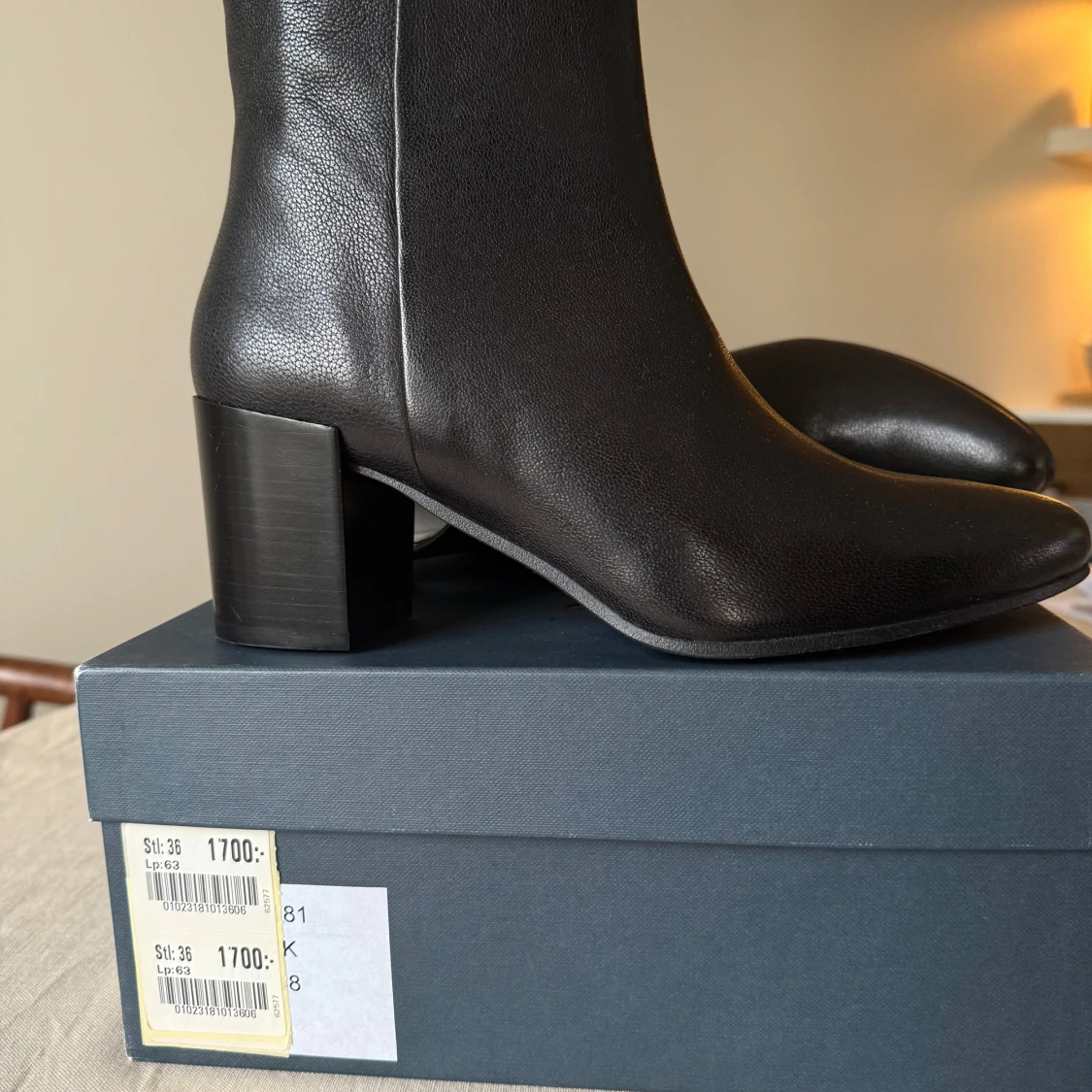 Svarta boots från Novita - 90