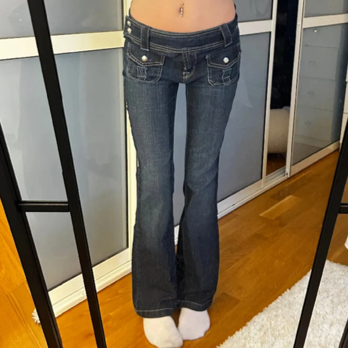 Snygga bootcut/flared jeans❤️