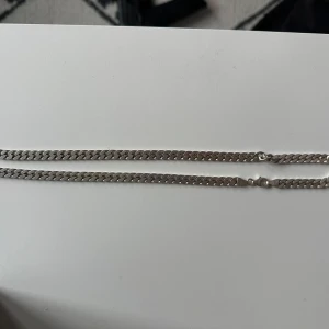 Silverkedja  - 6mm brett och 55 cm i längd!  925 silver och nypris på 2000kr 
