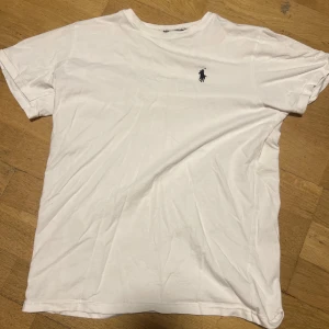 Polo T-shirt - Fint skick 