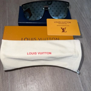  Louis Vuitton  glasögon  - En ny louis vuitton 